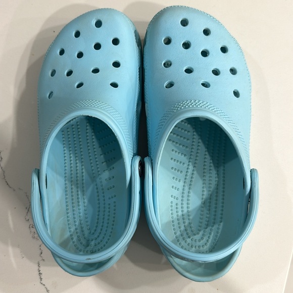 CROCS from official Croc store - Picture 2 of 3